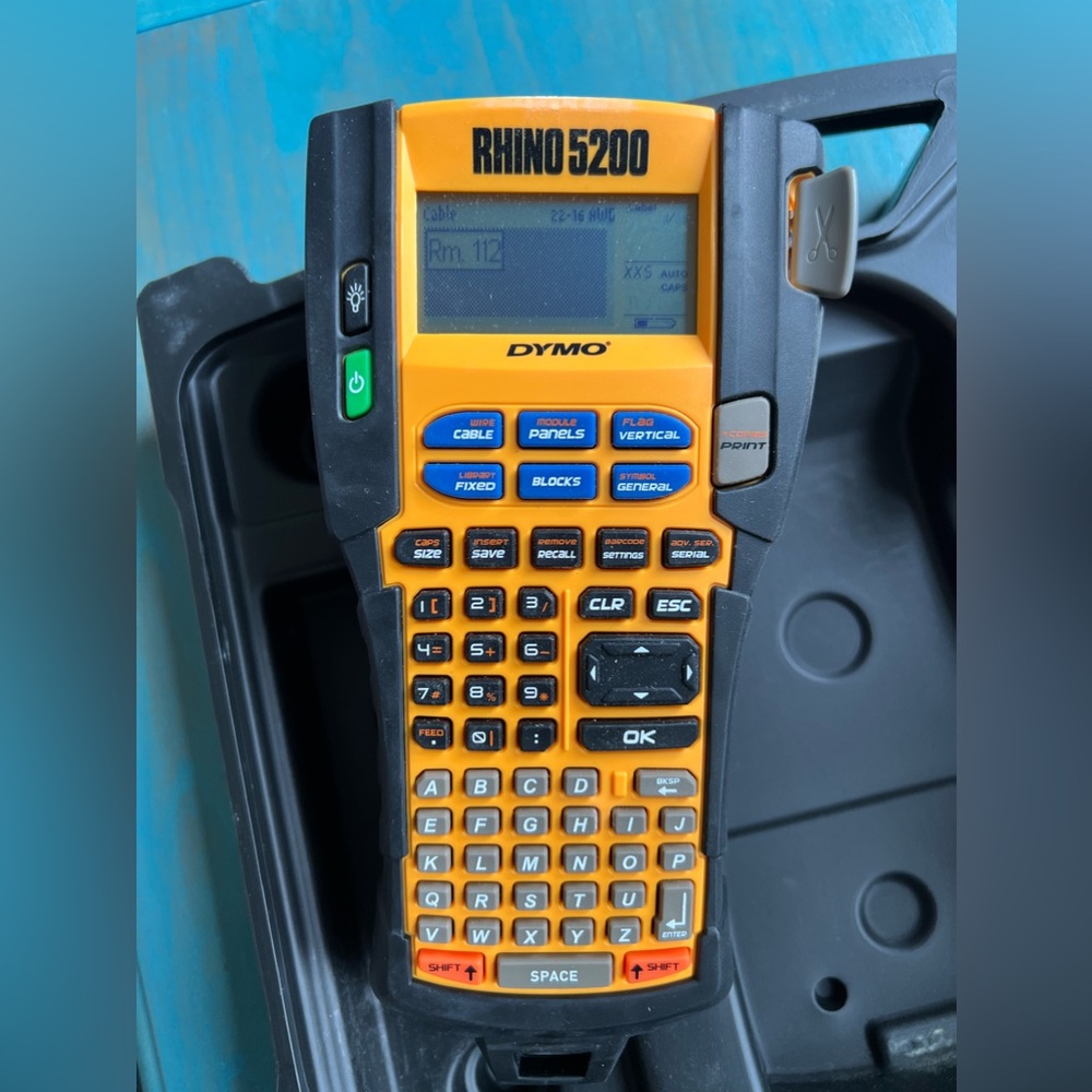 DYMO RHINO 5200 Industrial Commercial Label Maker and Case Charger Accessories